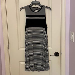 AMERICAN EAGLE DAY DRESS
